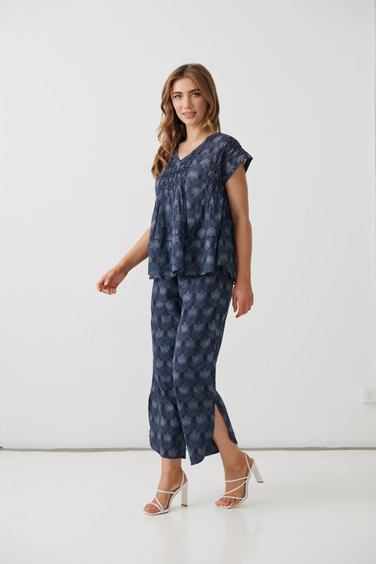 Holmes & Fallon Womens Geo Bud Print Blouse with Hand Smocking