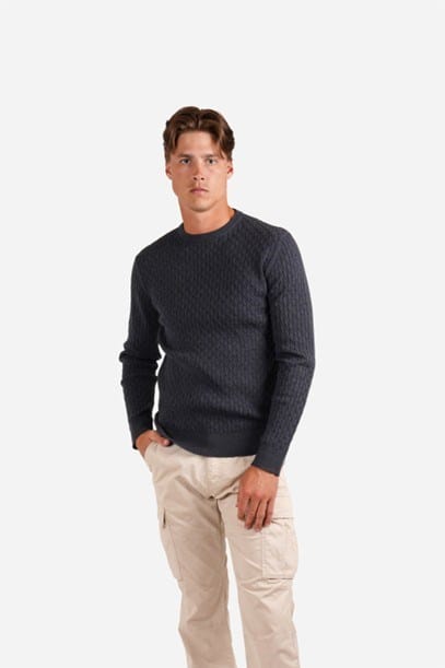 Load image into Gallery viewer, James Harper Mens Fine Cable Knit
