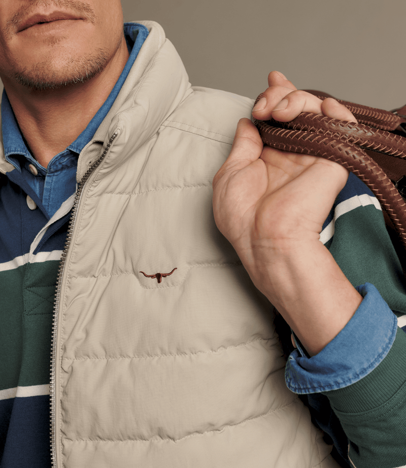 Load image into Gallery viewer, R.M. Williams Mens Rydal Padded Vest

