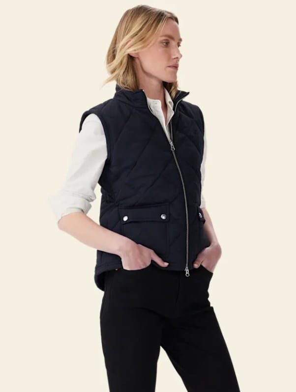 Load image into Gallery viewer, RM Williams Willipa Vest - Black
