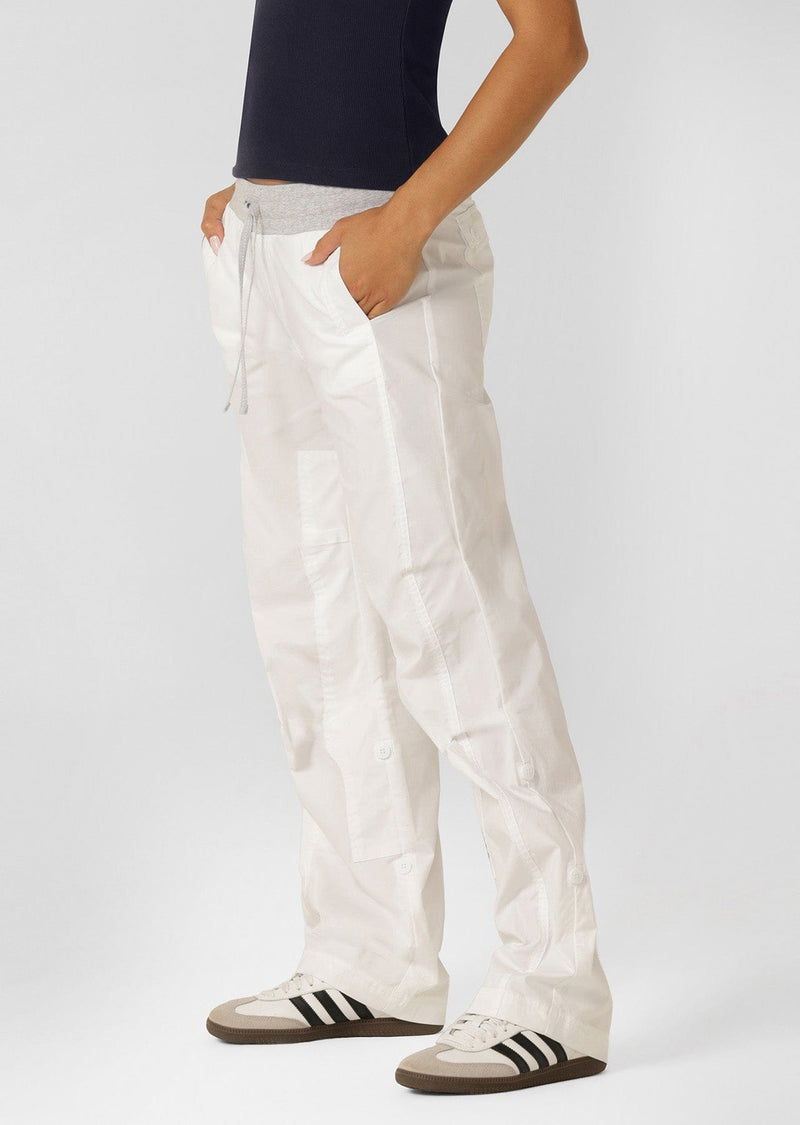 Load image into Gallery viewer, Lorna Jane Flashdance Pant - White
