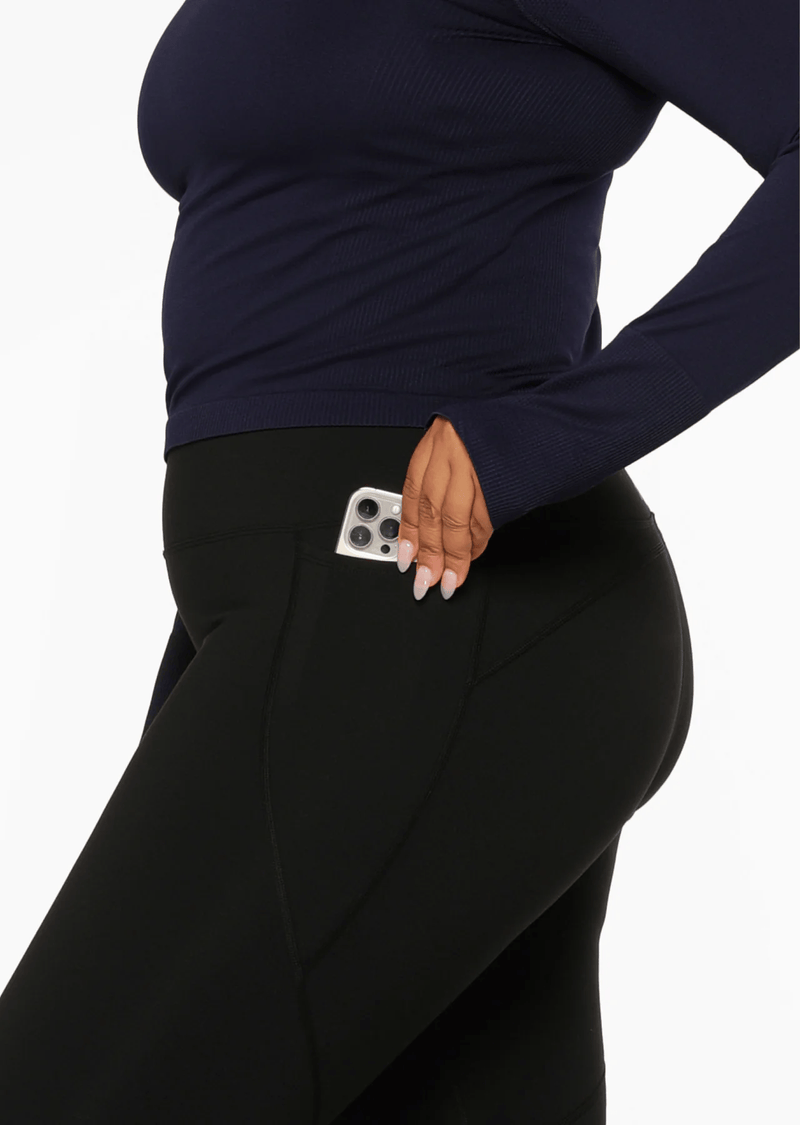 Load image into Gallery viewer, Lorna Jane Womens Amy Thermal Phone Pocket Full Length Leggings - Black
