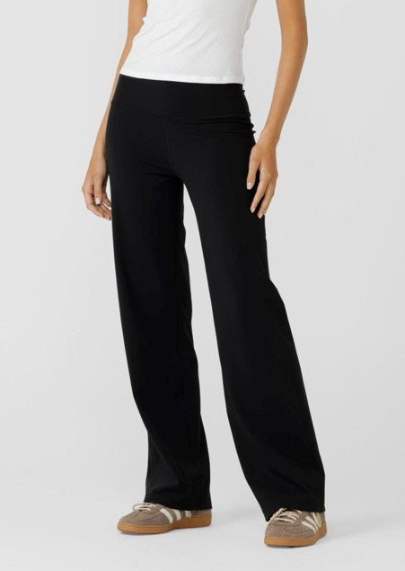 Load image into Gallery viewer, Lorna Jane Womens All Day Active Midrise Pants - Recycled Black
