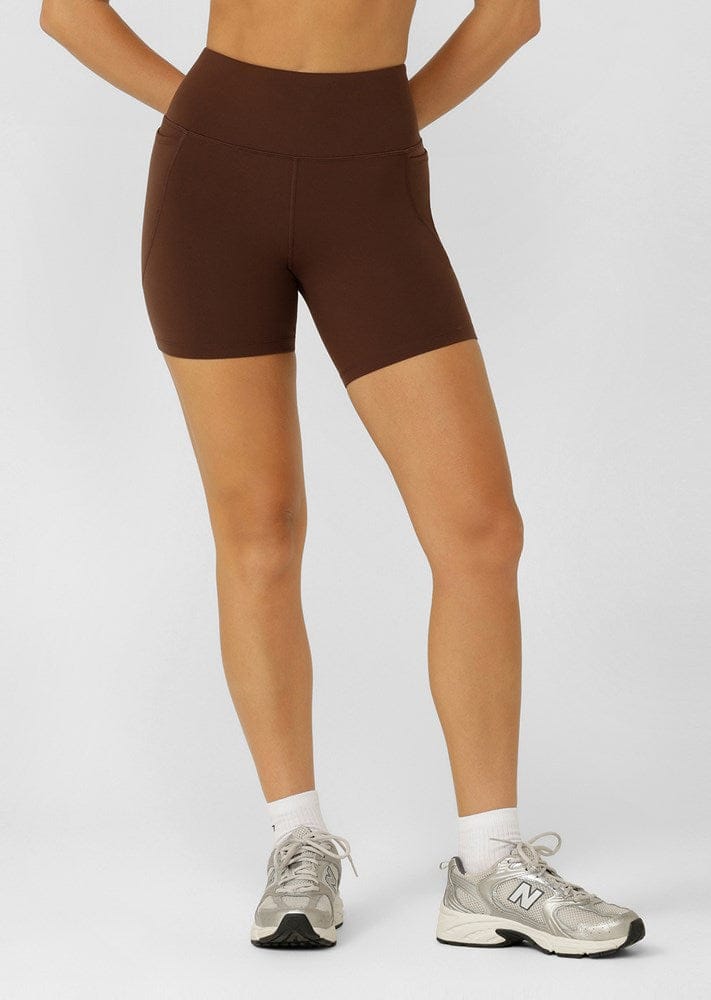 Load image into Gallery viewer, Lorna Jane Amy No Chafe Phone Pocket 14cm Bike Short
