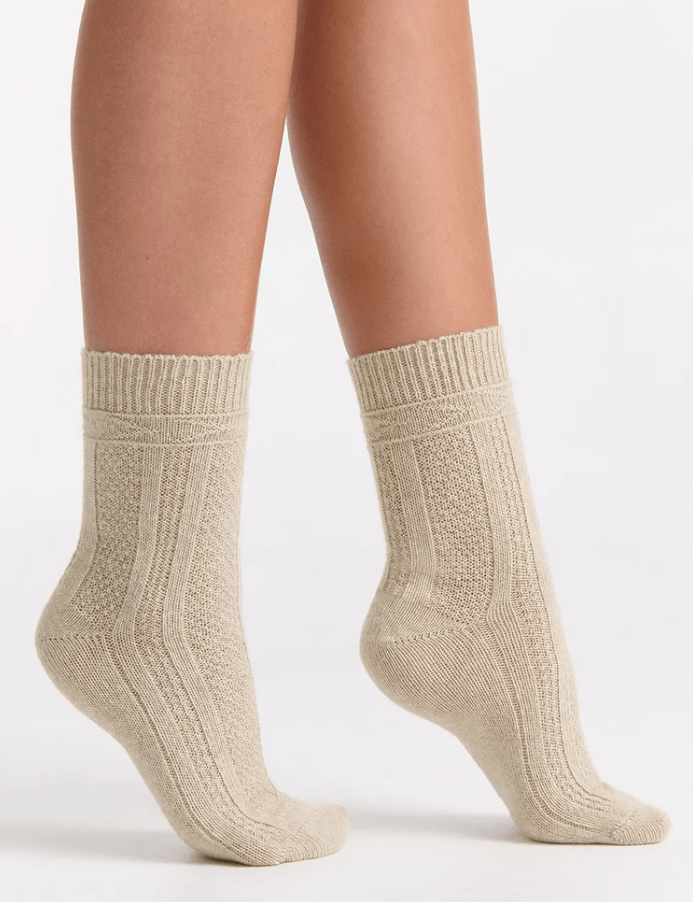 Load image into Gallery viewer, Levante Womens Camella Crew Sock - Oatmeal
