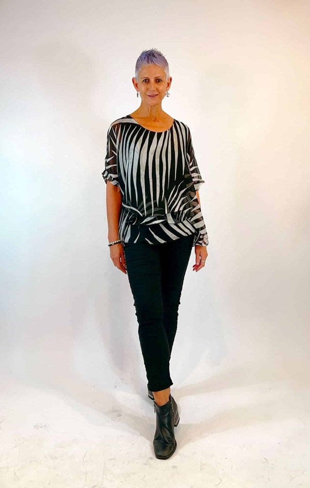 Load image into Gallery viewer, La Strada Womens Three Layers Top
