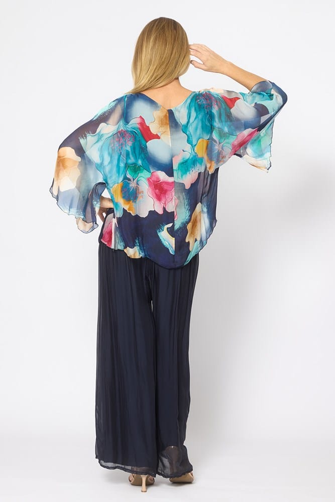 Load image into Gallery viewer, La Strada Womens Flounce Sleeve Top - Navy Floral
