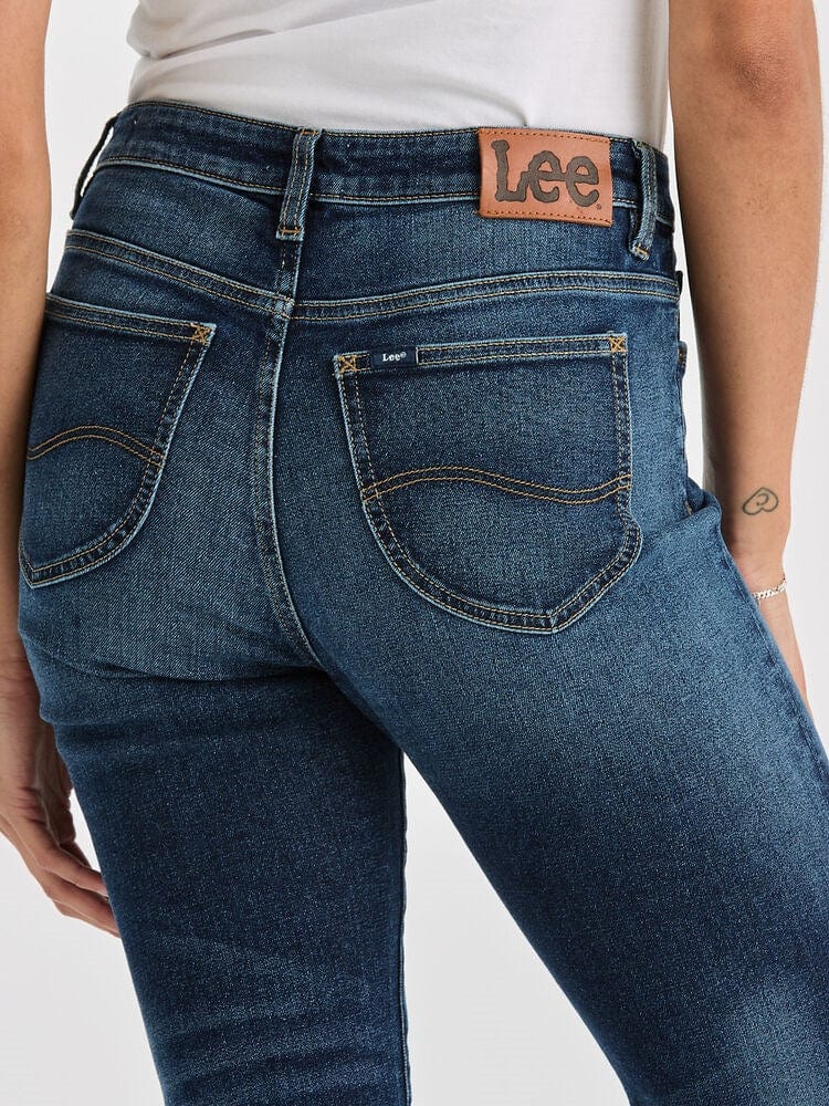 Load image into Gallery viewer, Lee Originals Womens LWM Straight Leg Jean
