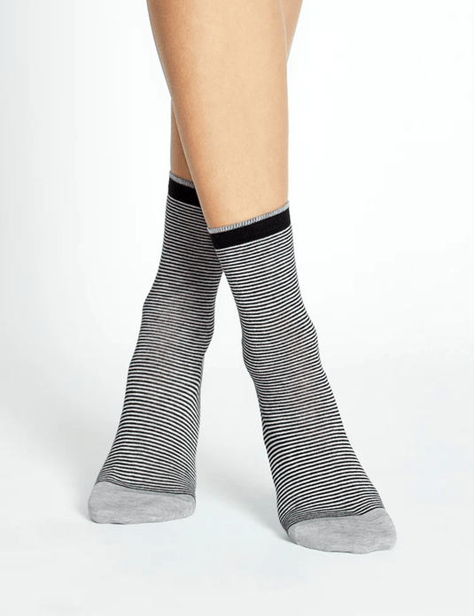 Levante Lina Fine Stripe Crew Sock