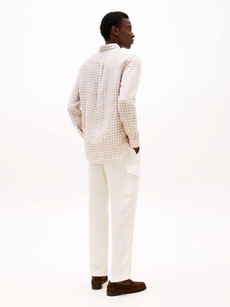 Load image into Gallery viewer, Tommy Hilfiger Mens Linen Essential Gingham Shirt - Sandalwood

