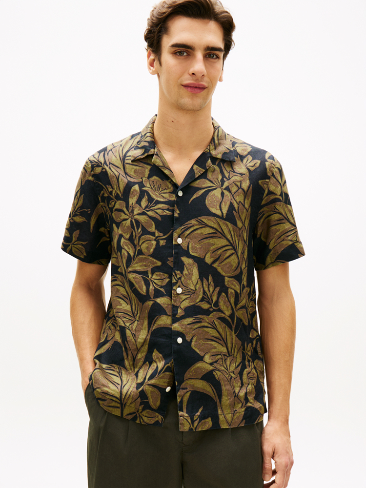 Load image into Gallery viewer, Tommy Hilfiger Mens Regular Fit Floral Print Linen Short Sleeve Shirt
