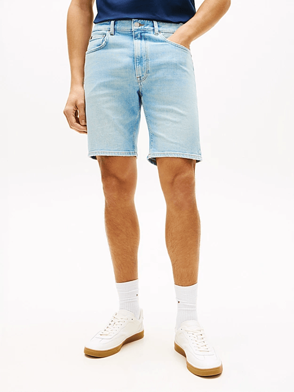 Load image into Gallery viewer, Tommy Hilfiger Mens Denton Denim Shorts
