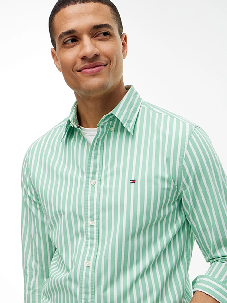 Load image into Gallery viewer, Tommy Hilfiger Mens Regular Fit Flex Stripe Poplin Shirt
