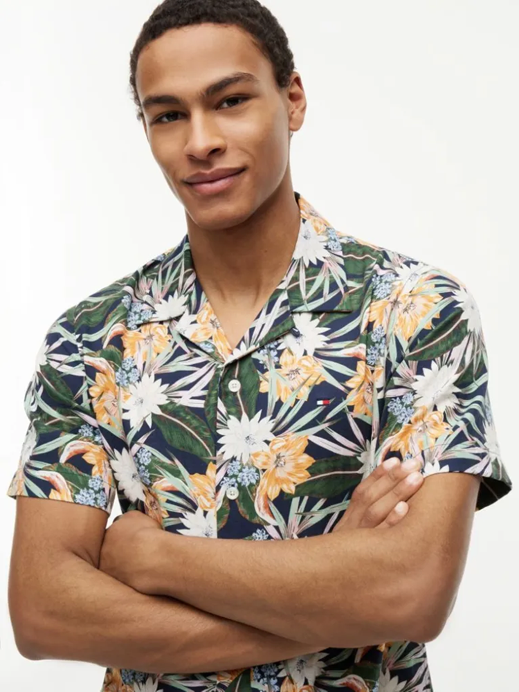 Load image into Gallery viewer, Tommy Hilfiger Mens  Regular Fit Floral Short Sleeve Shirt
