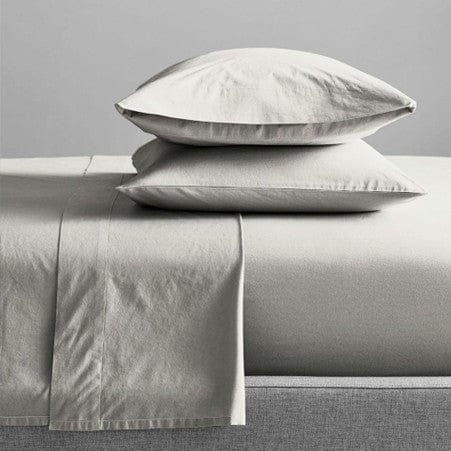 Load image into Gallery viewer, Renee Taylor 300 Thread Count 100% Organic Cotton - Moonbeam
