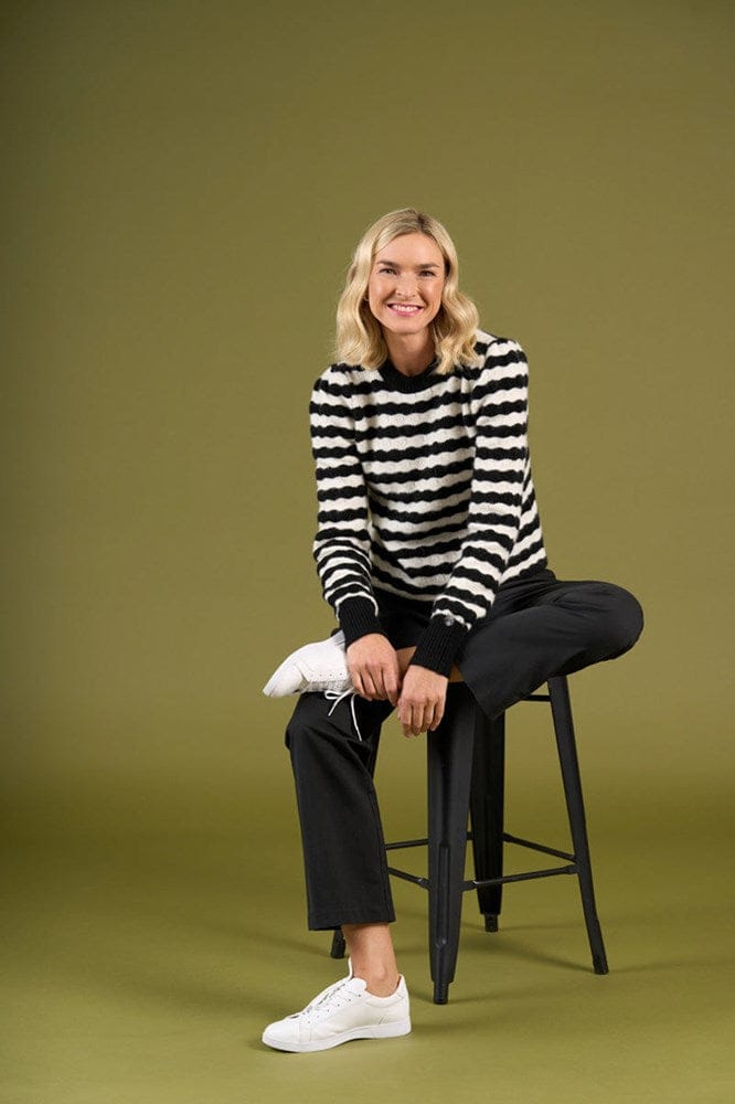 Load image into Gallery viewer, Charlie Jane Womens Grassmere Knit
