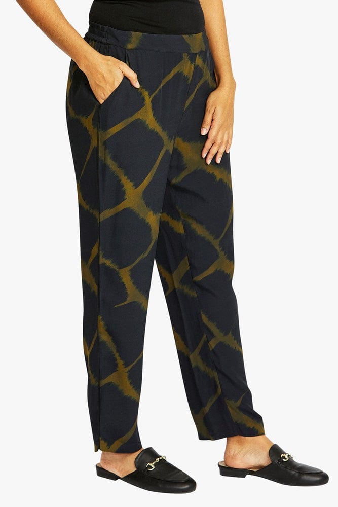 Load image into Gallery viewer, Pingpong Womens Youri Pant
