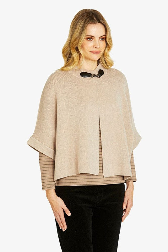 Pingpong Womens Carter Clasp Detail Cape