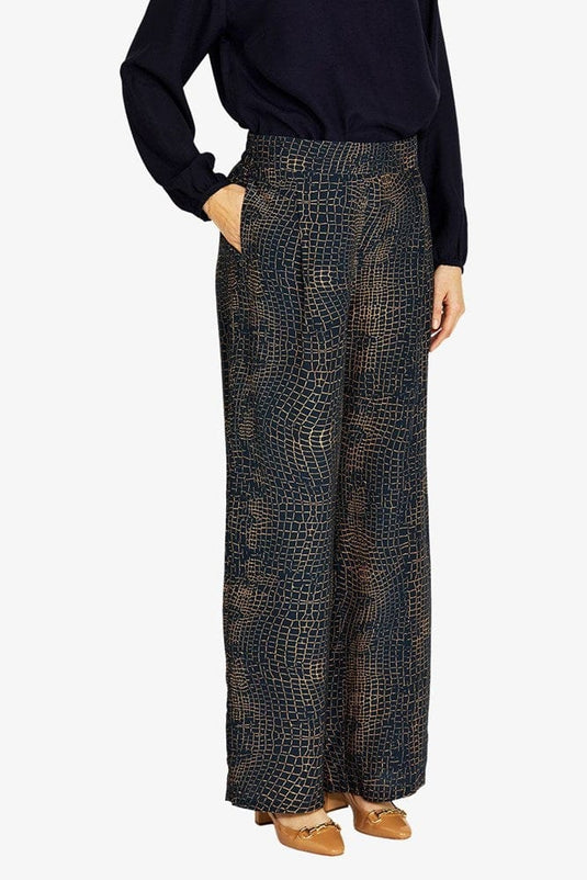 Pingpong Womens Alligator Print Pant