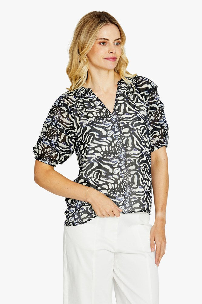 Load image into Gallery viewer, Pingpong Womens Ellison Gathered Neck Blouse
