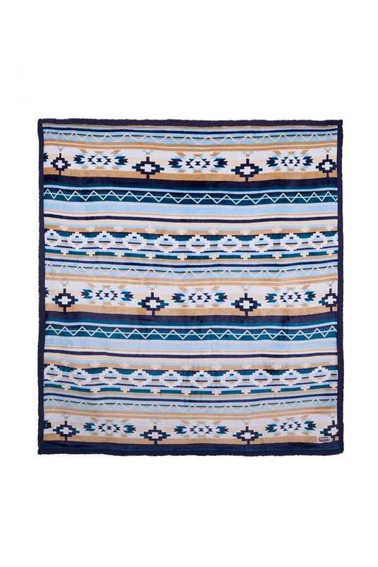 Pure Western Aztec Print Snuggle Rug