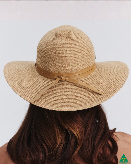 Rigon Womens Gena Flexibraid® Capeline