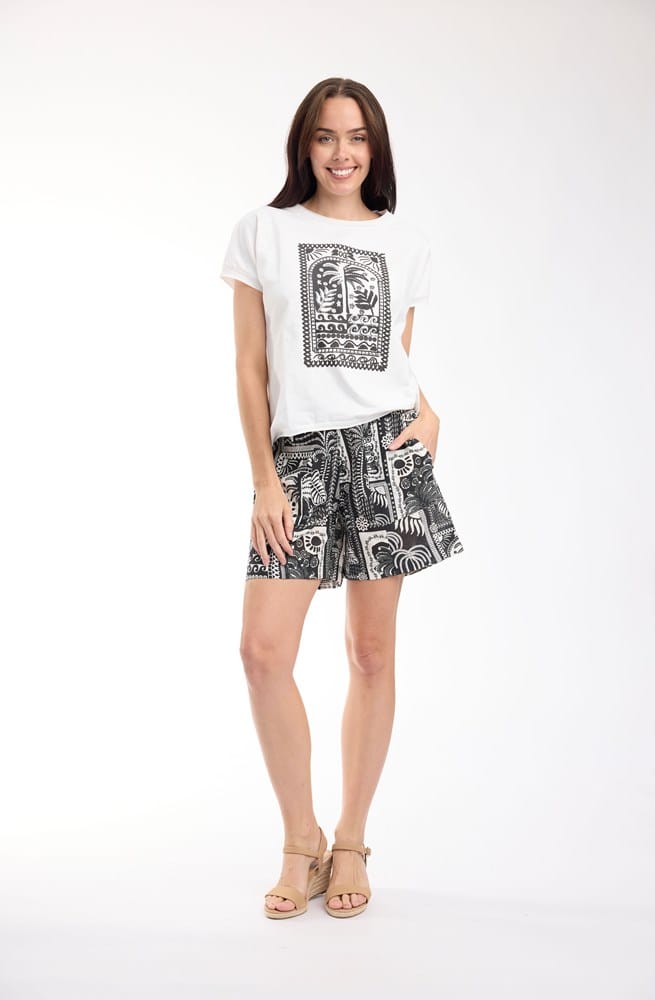 Load image into Gallery viewer, Orientique Womens Pampellone Shorts
