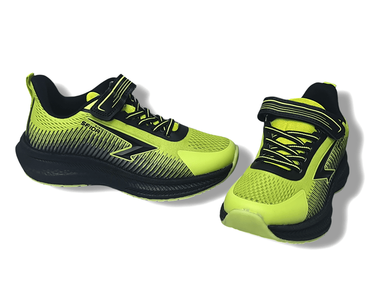 Load image into Gallery viewer, Sfida Boys Zephyr Runner (V) Lime/Black Shoes
