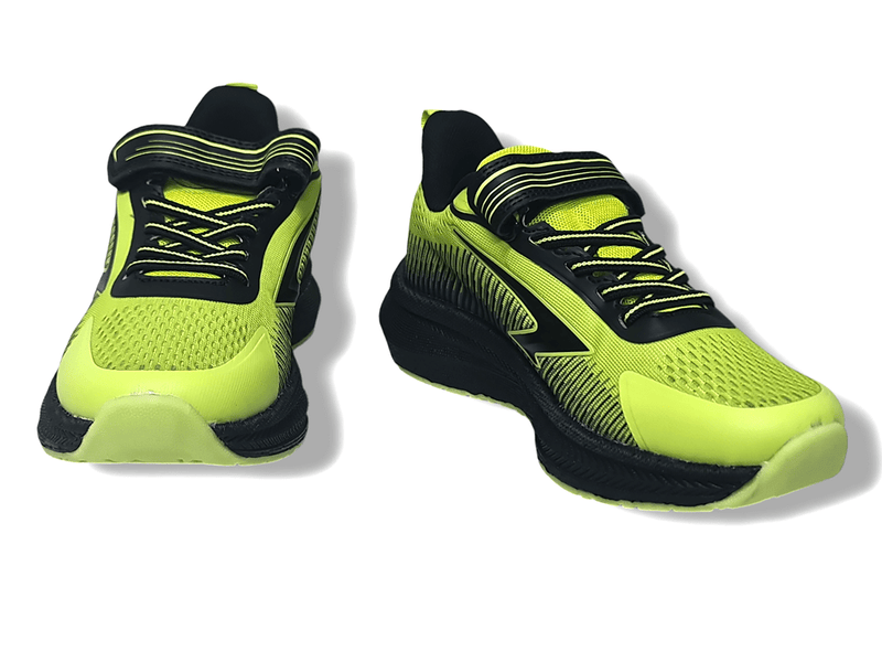 Load image into Gallery viewer, Sfida Boys Zephyr Runner (V) Lime/Black Shoes
