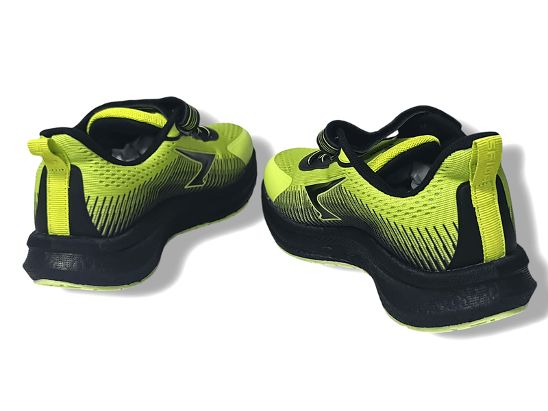 Load image into Gallery viewer, Sfida Boys Zephyr Runner (V) Lime/Black Shoes
