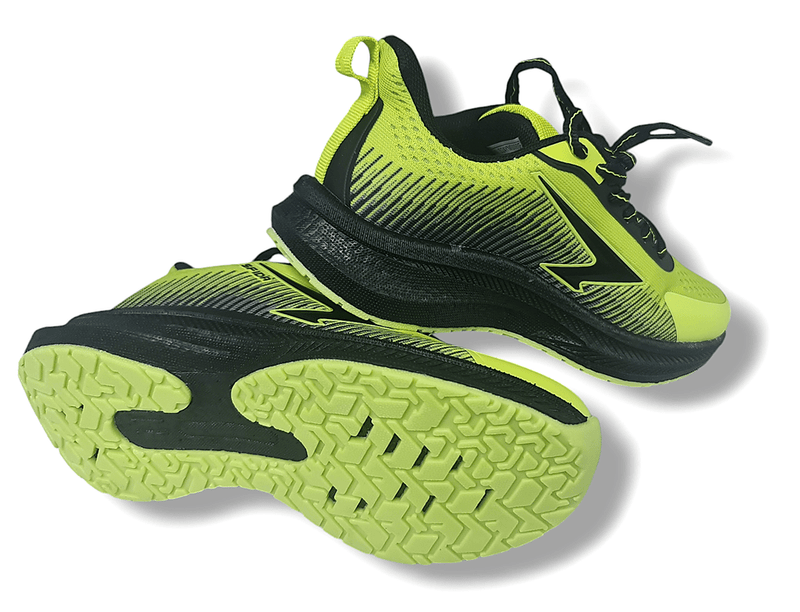 Load image into Gallery viewer, Sfida Boys Zephyr - BL Runner (L) Lime/Black Shoes
