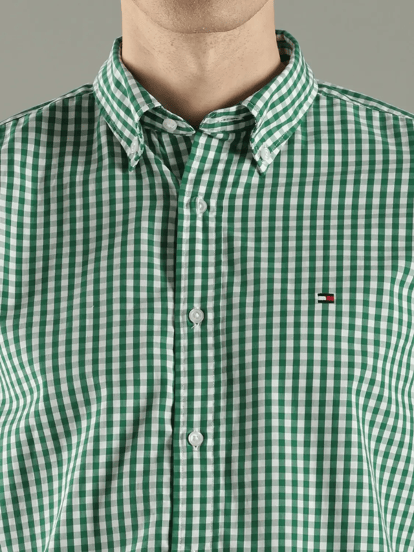 Load image into Gallery viewer, Tommy Hilfiger Mens TH Flex Regular Fit Gingham Check Poplin Shirt

