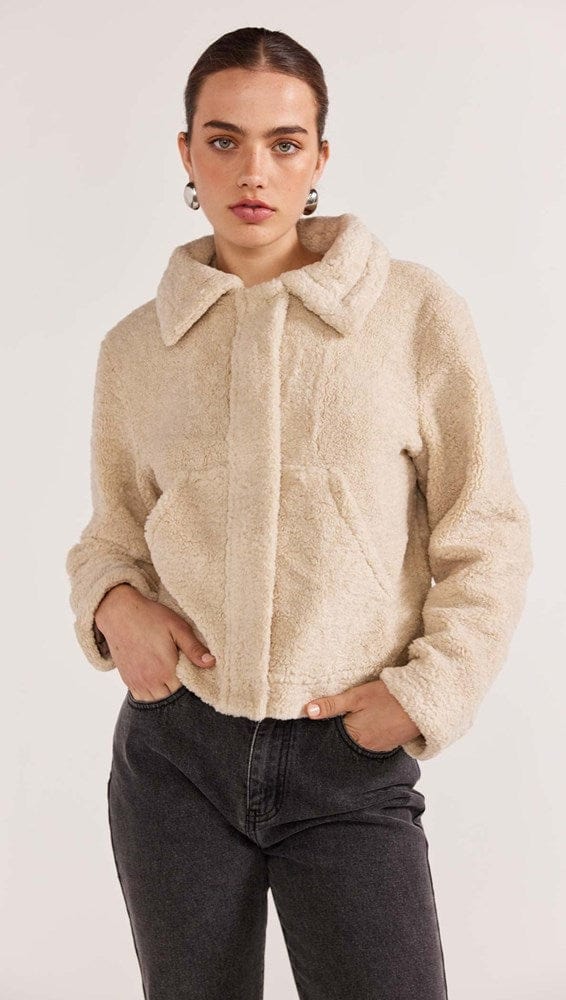 Load image into Gallery viewer, Staple The Label Womens York Sherpa Jacket
