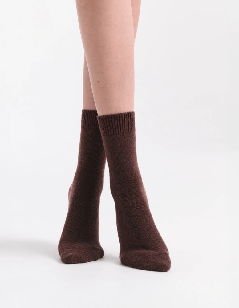 Load image into Gallery viewer, Levante Pina Crew Socks
