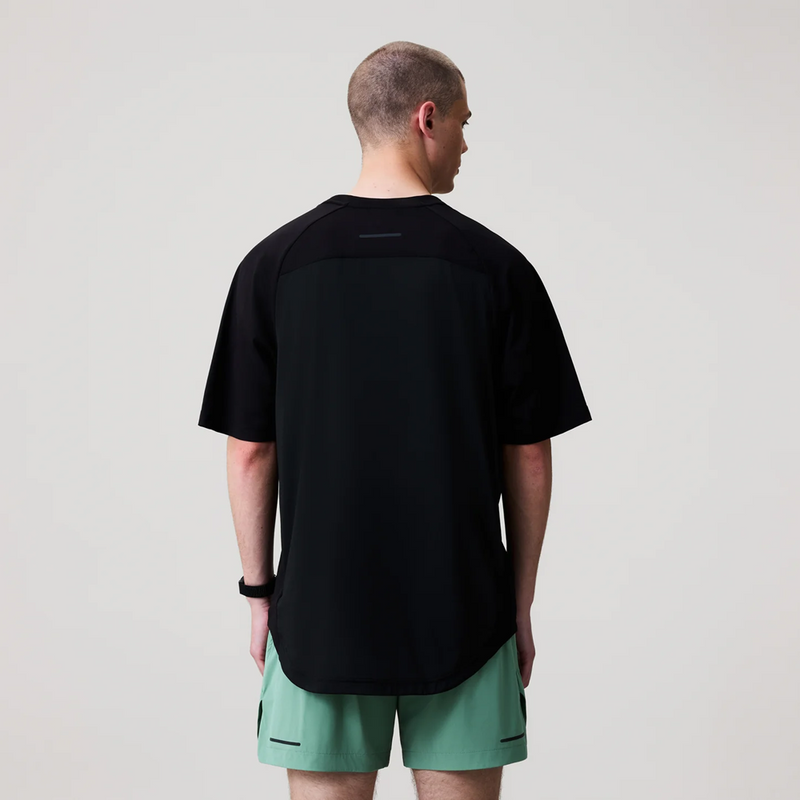 Load image into Gallery viewer, Canterbury Mens Everest Dart Tech T-Shirt - Black

