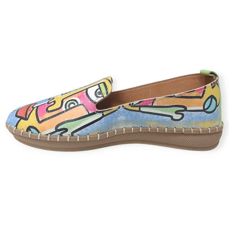 Load image into Gallery viewer, Sala Womens Reba Picasso Print Shoe
