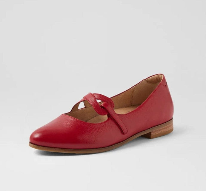 Ziera Womens Owais Dark Red Leather Loafers