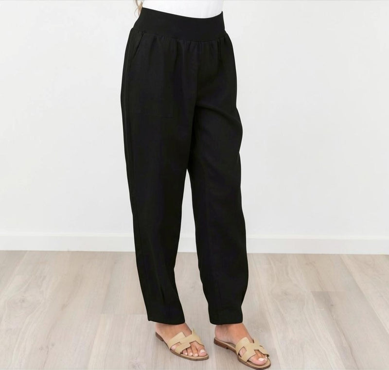 Load image into Gallery viewer, Maglia Womens Lux Lucy Tuck Pant
