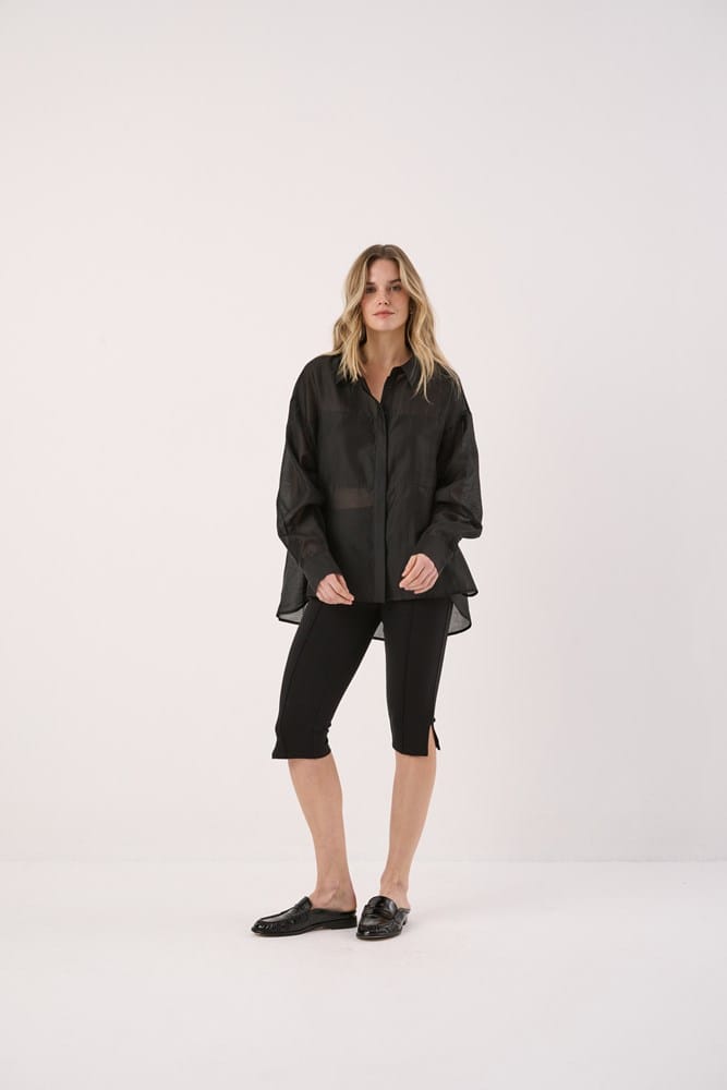 Load image into Gallery viewer, Sass Womens Val Oversized Shirt - Black
