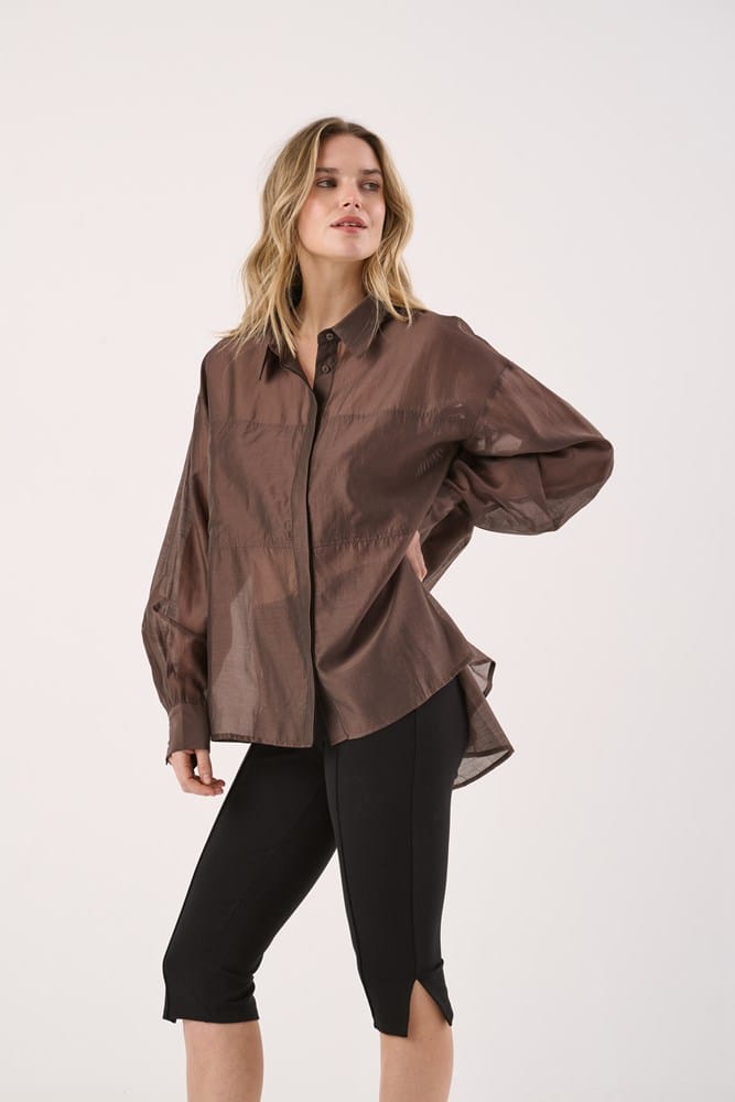 Load image into Gallery viewer, Sass Womens Val Oversized Shirt - Chocolate
