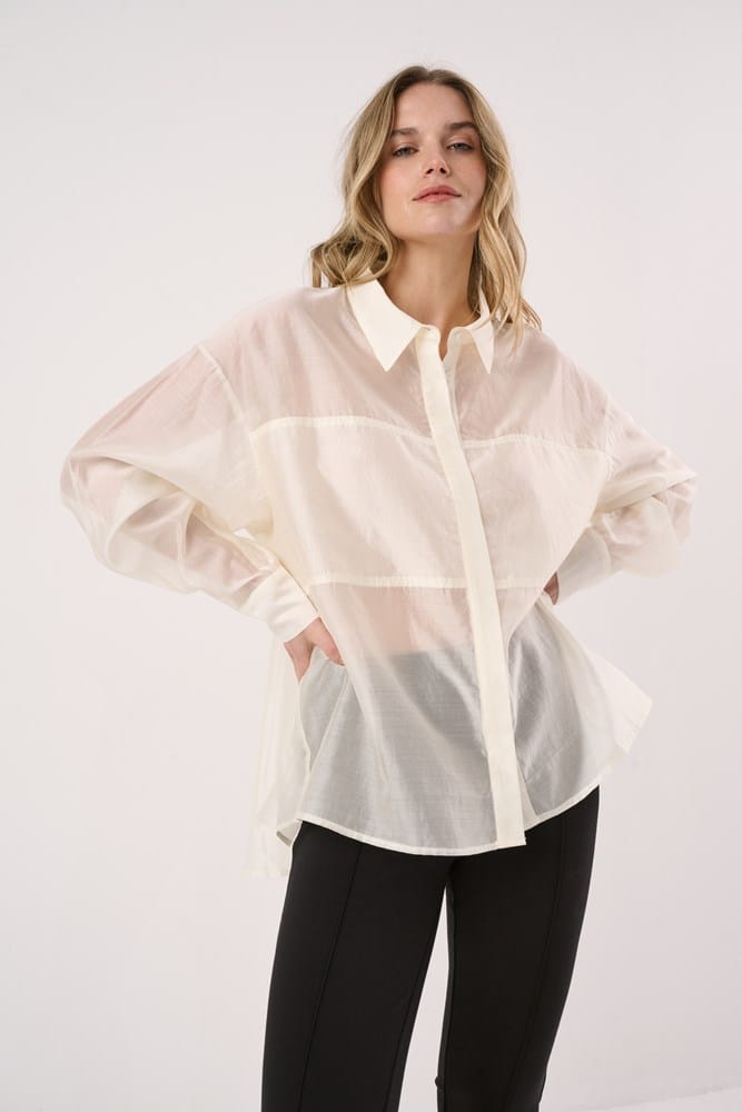 Load image into Gallery viewer, Sass Womens Val Oversized Shirt - White
