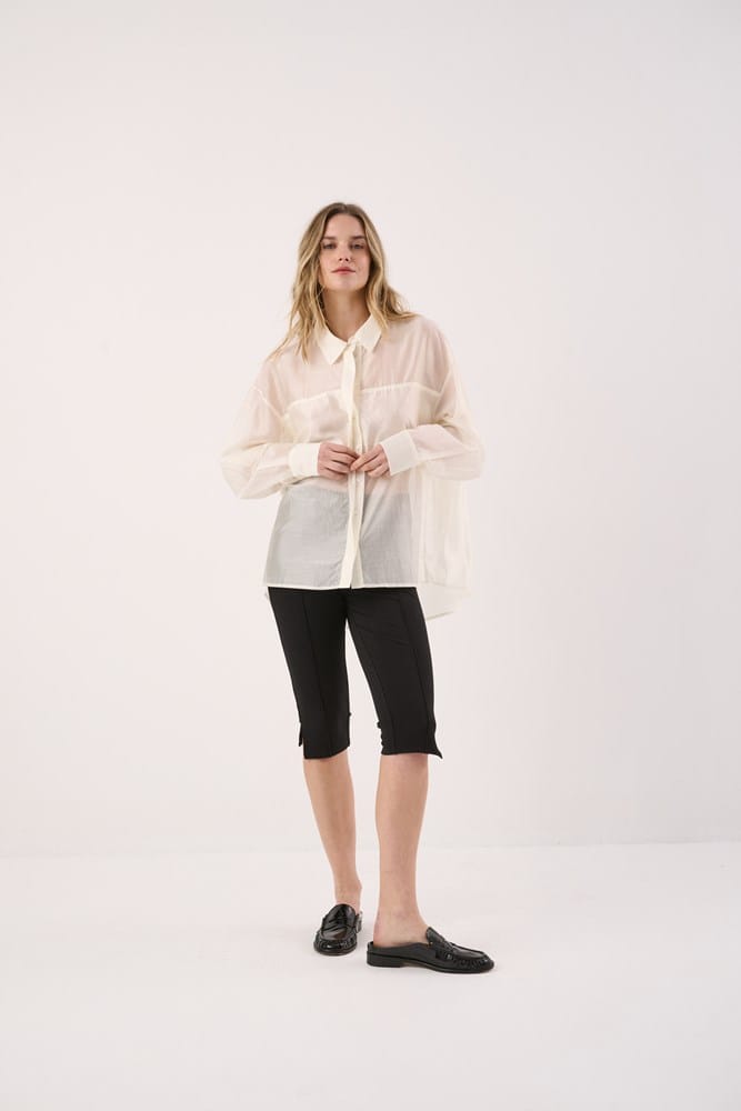 Load image into Gallery viewer, Sass Womens Val Oversized Shirt - White

