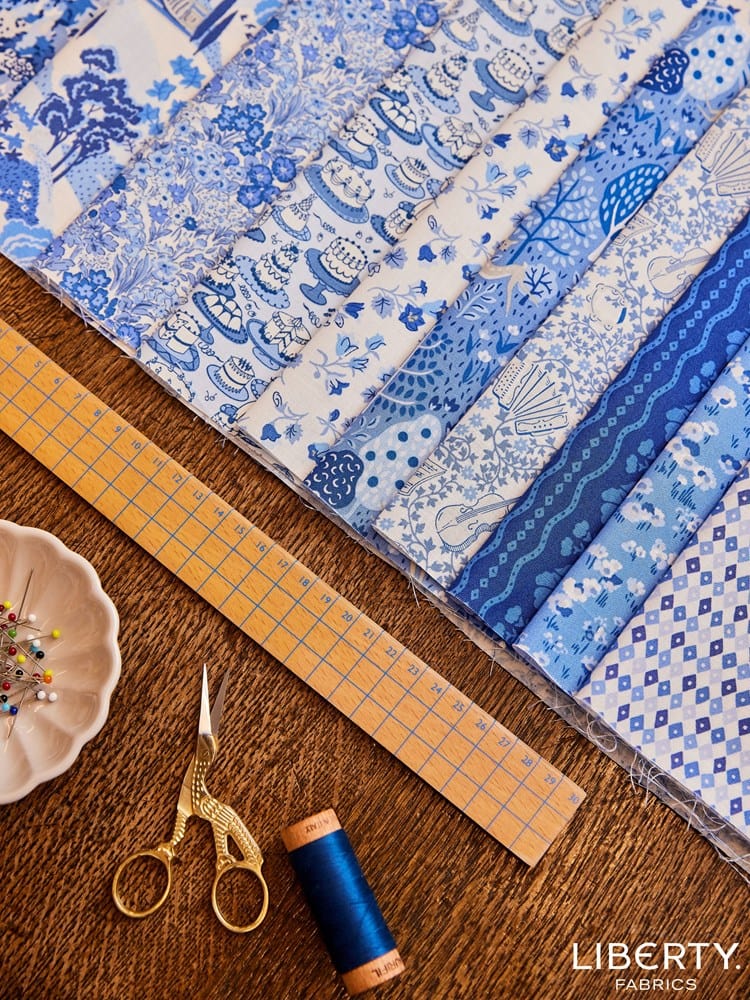 Load image into Gallery viewer, Liberty Fabrics Lasenby Cotton - Meadow Haze
