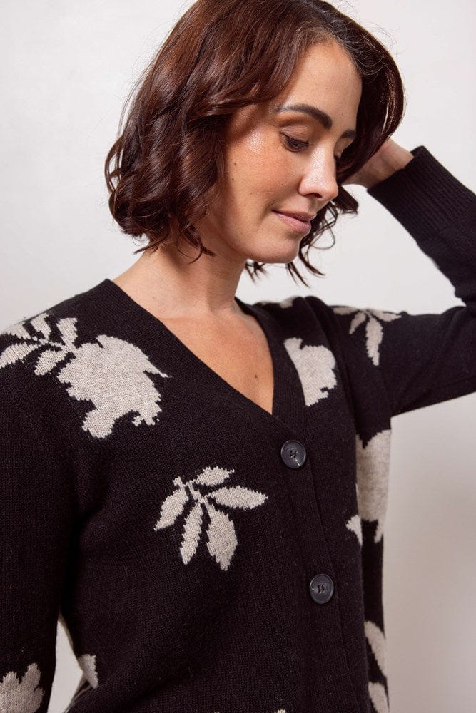 Load image into Gallery viewer, See Saw Womens Australian Wool/Nylon/Acrylic V Neck Floral Cardi - Black
