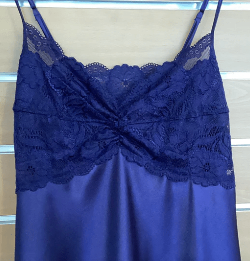 Load image into Gallery viewer, Essence Short Stretch Lace Chemise

