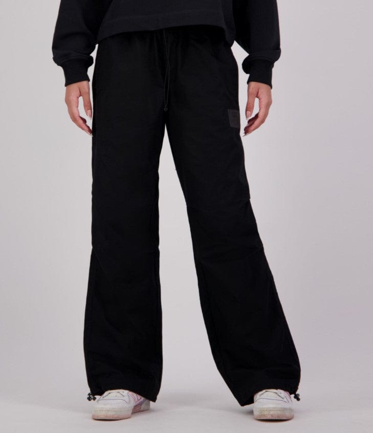 Load image into Gallery viewer, Canterbury Womens Pitch-Black  Pant
