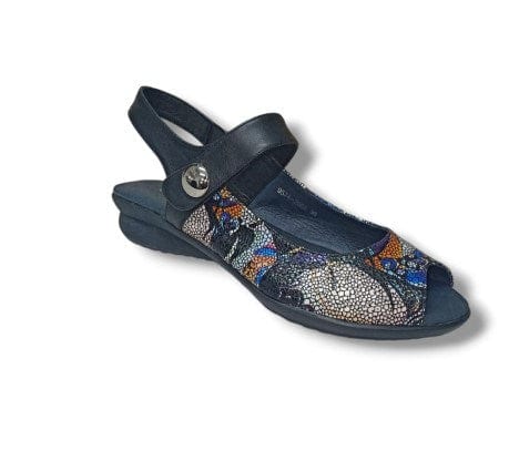 Load image into Gallery viewer, Ascari Womens Kate Floral Punched Shoe
