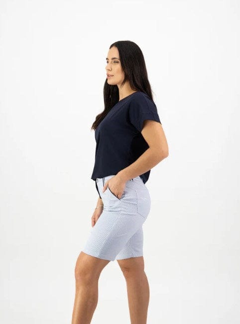 Load image into Gallery viewer, Vassalli Womens Slim Leg Above Knee Short With Contrast Trim
