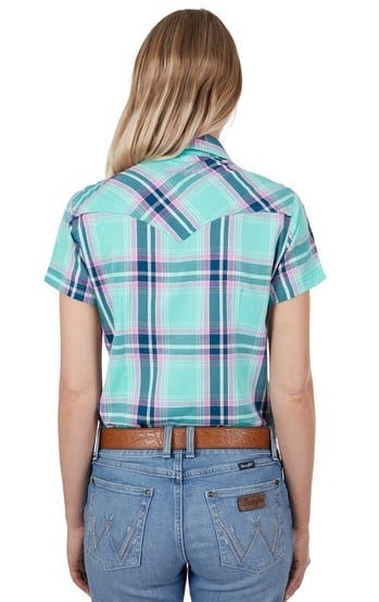 Load image into Gallery viewer, Wrangler Womens Pippa Short Sleeve Shirt
