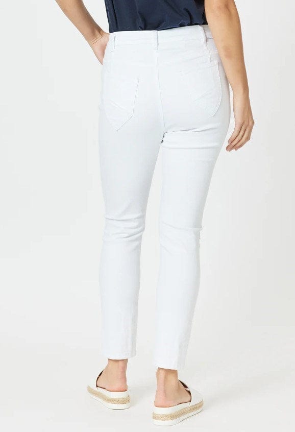 Load image into Gallery viewer, Threadz Womens Taylor Patch Jeans
